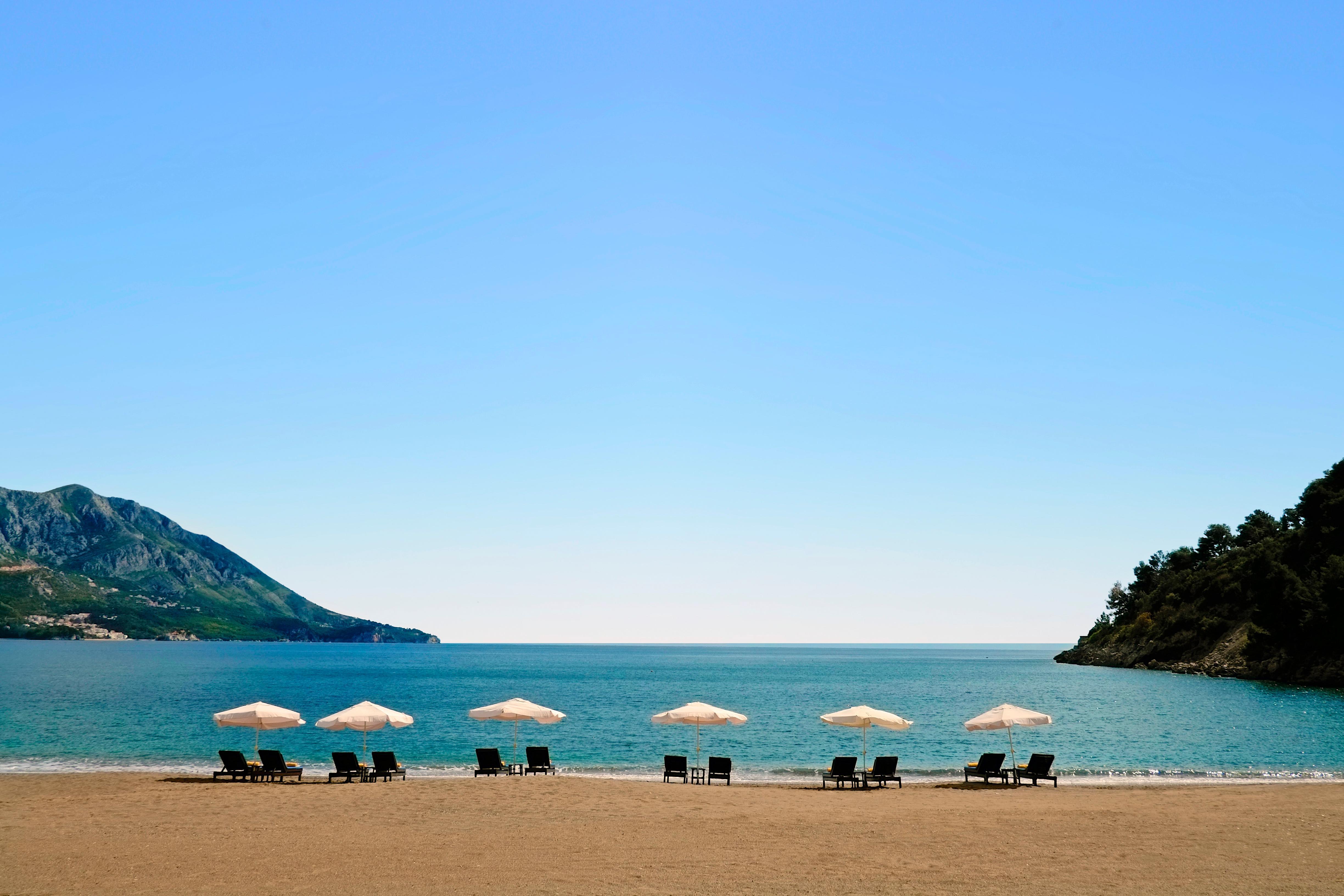 Iberostar Waves Bellevue All Inclusive Becici  Bagian luar foto