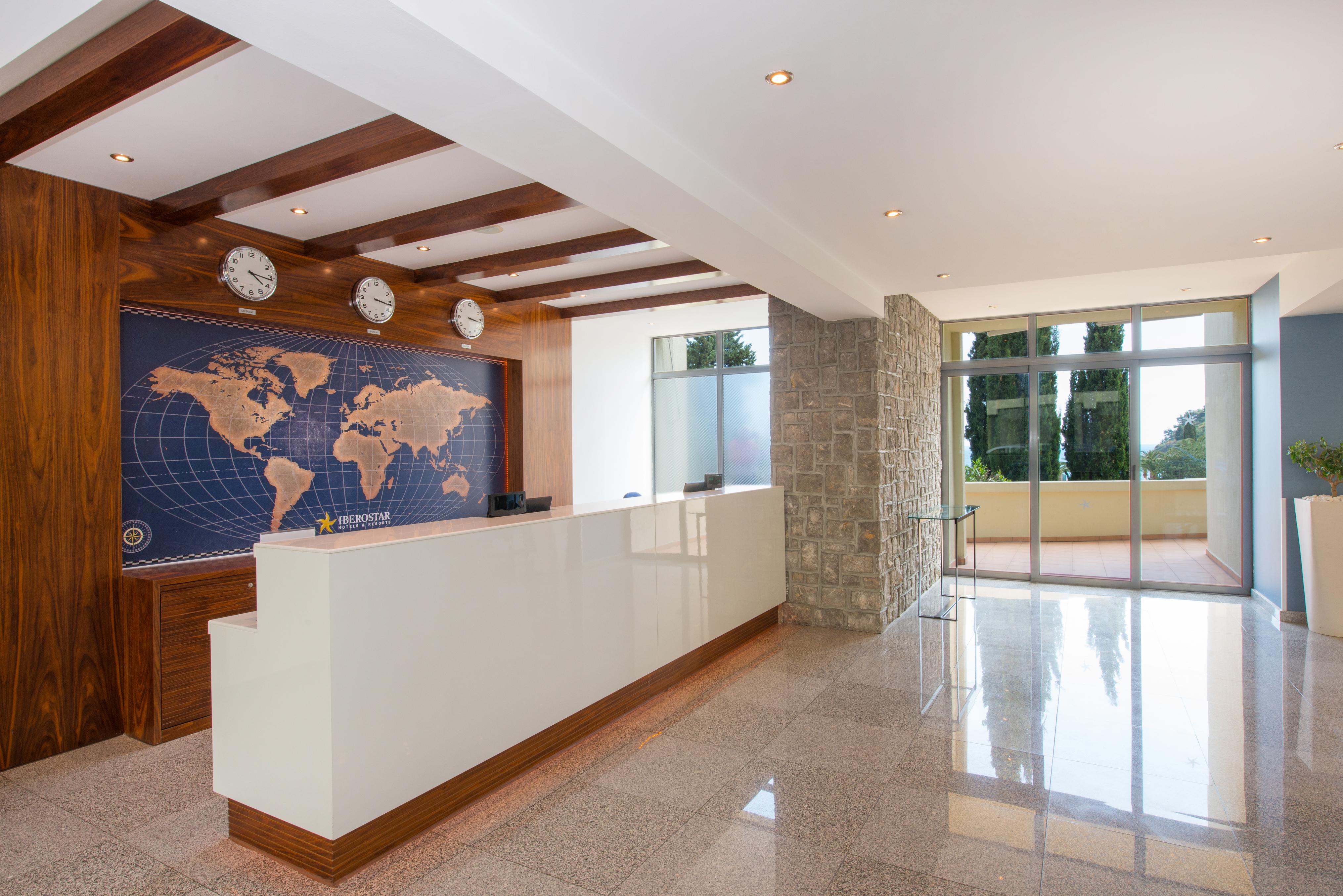 Iberostar Waves Bellevue All Inclusive Becici  Bagian luar foto