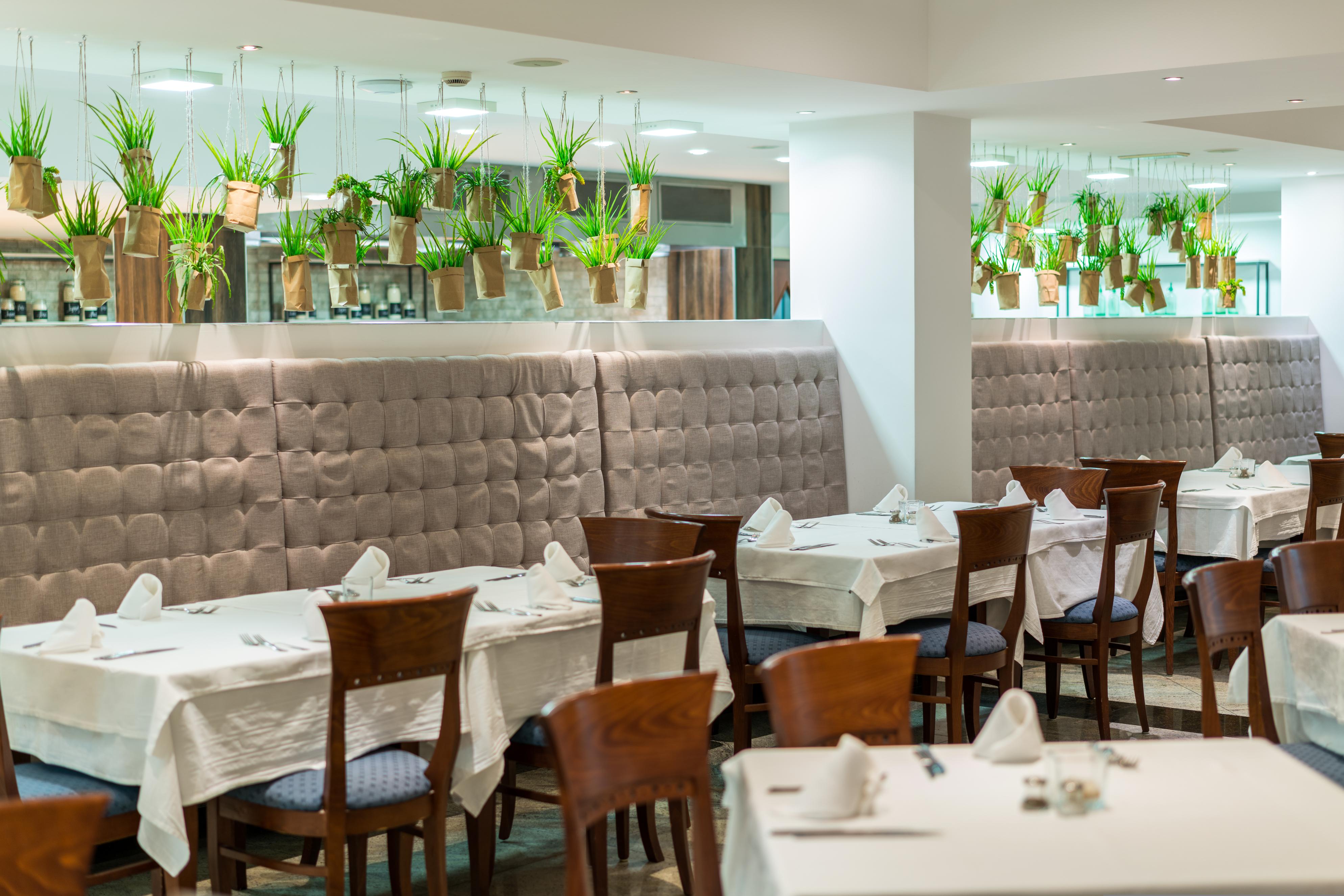 Iberostar Waves Bellevue All Inclusive Becici  Bagian luar foto