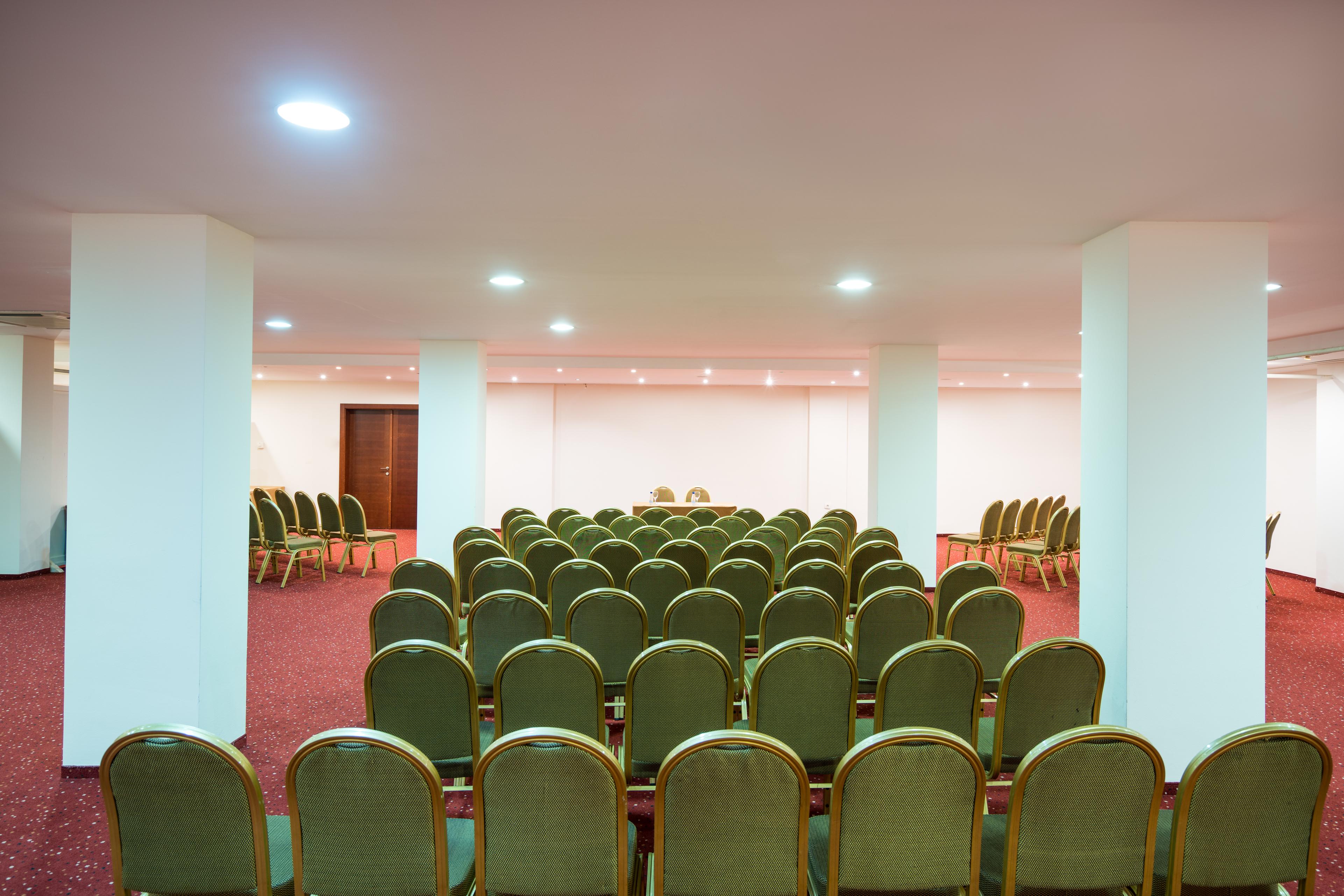 Iberostar Waves Bellevue All Inclusive Becici  Bagian luar foto