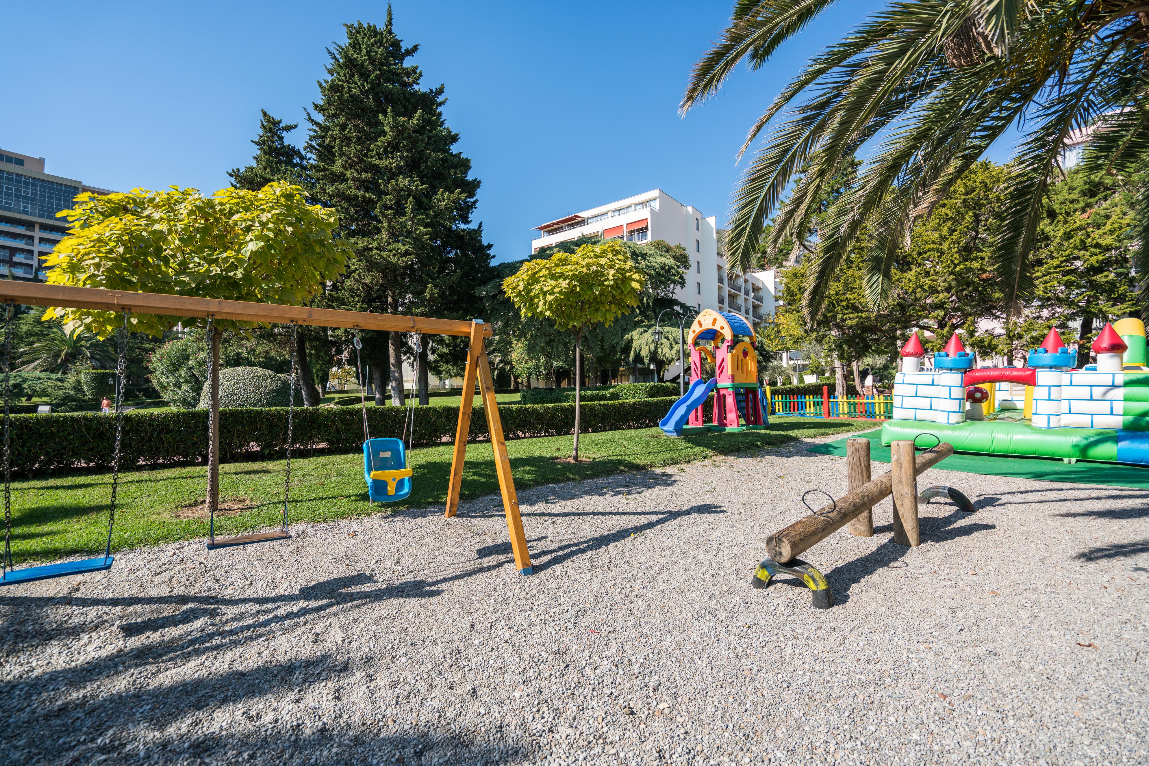 Iberostar Waves Bellevue All Inclusive Becici  Bagian luar foto